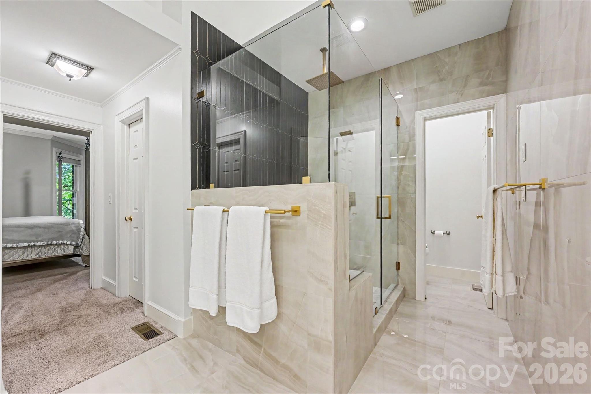 10808 Lederer Avenue Charlotte NC 28277