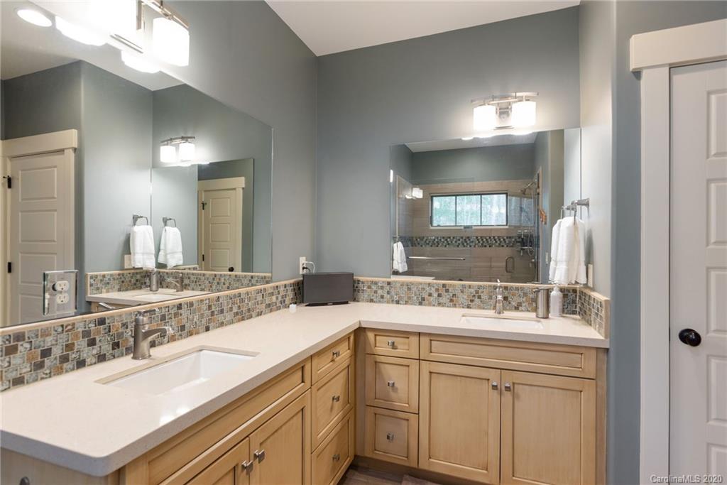 5 Dubois Drive Asheville NC 28805