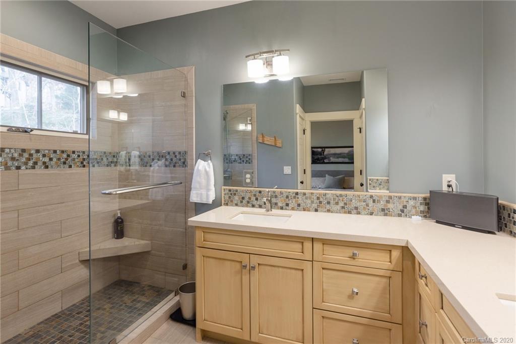 5 Dubois Drive Asheville NC 28805