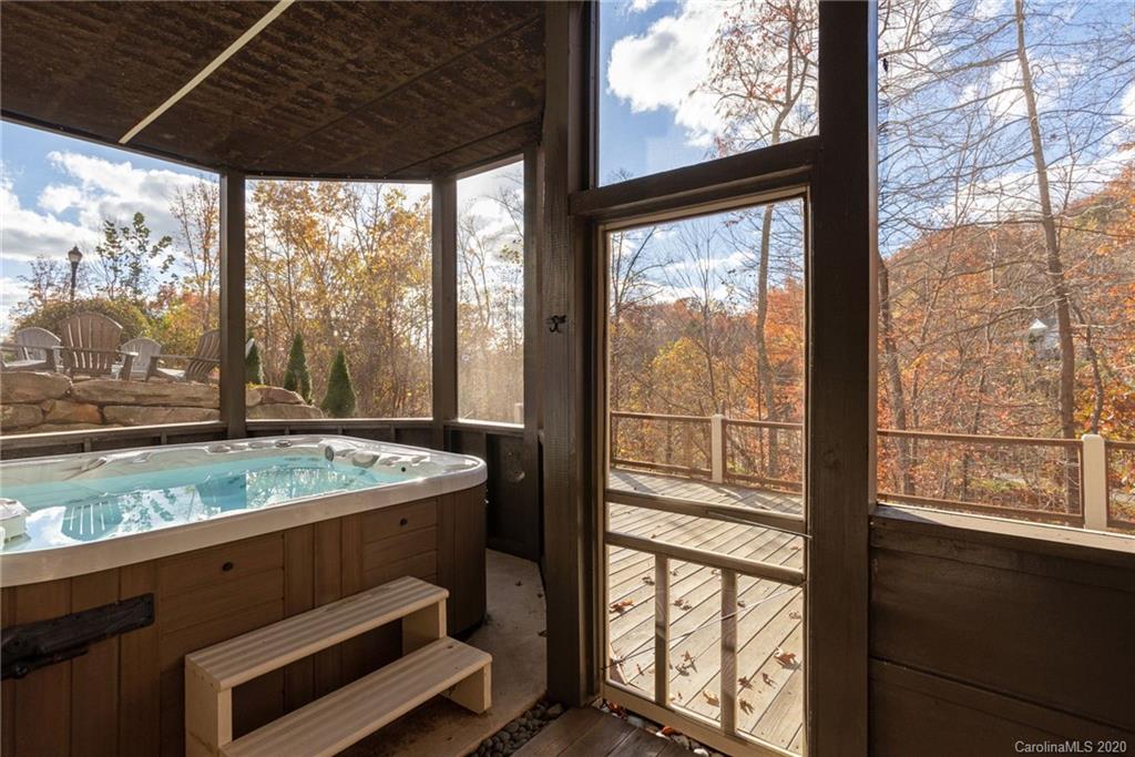 5 Dubois Drive Asheville NC 28805