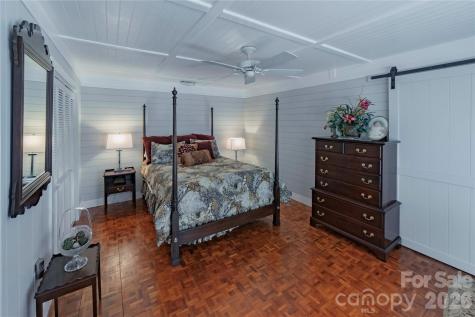 369 Deals Gap Road Robbinsville NC 28771