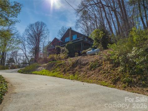 369 Deals Gap Road Robbinsville NC 28771