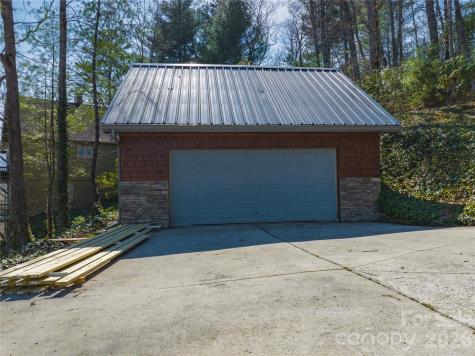 369 Deals Gap Road Robbinsville NC 28771