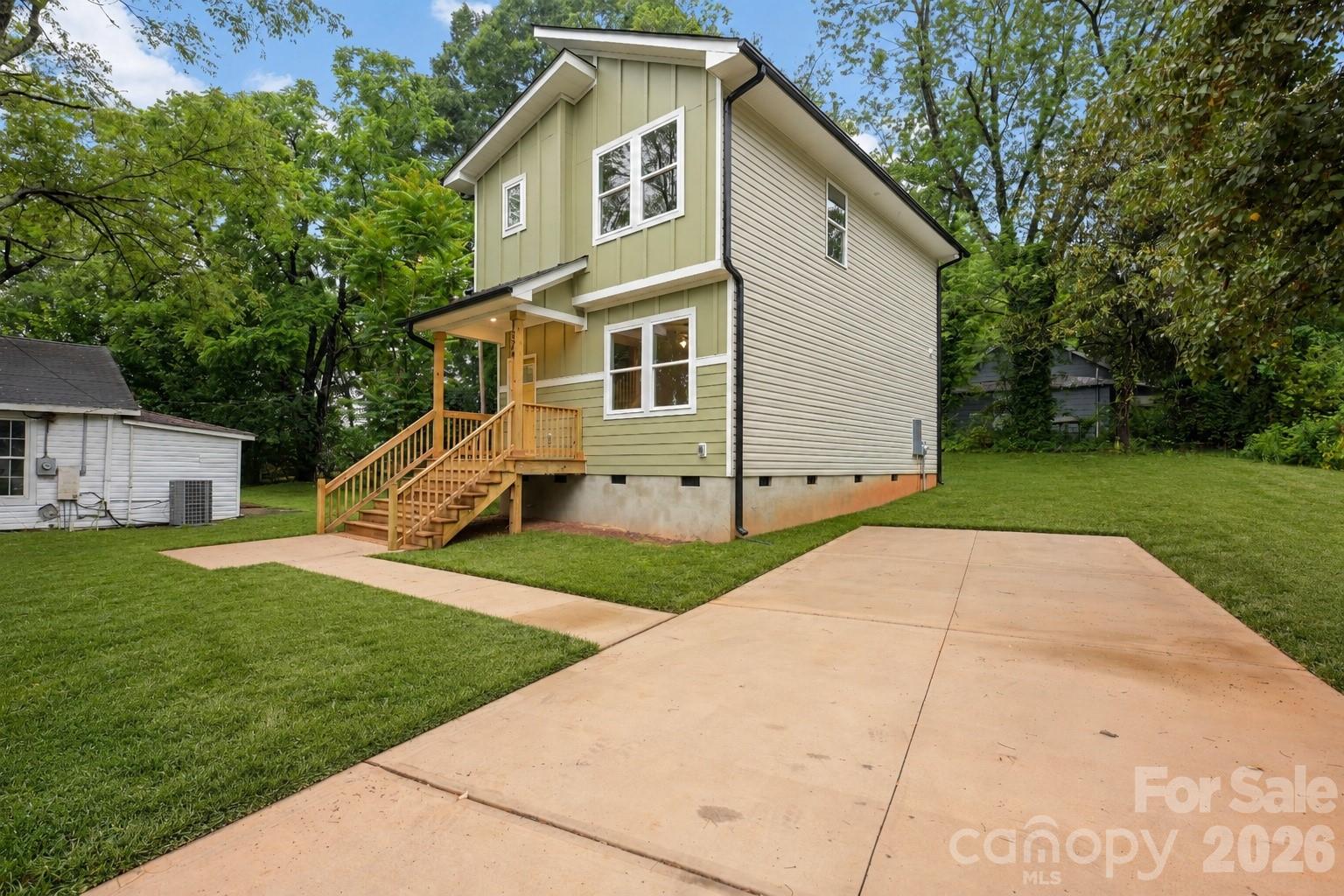 1324 Old Charlotte Road Statesville NC 28677