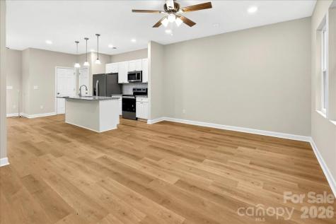 1324 Old Charlotte Road Statesville NC 28677
