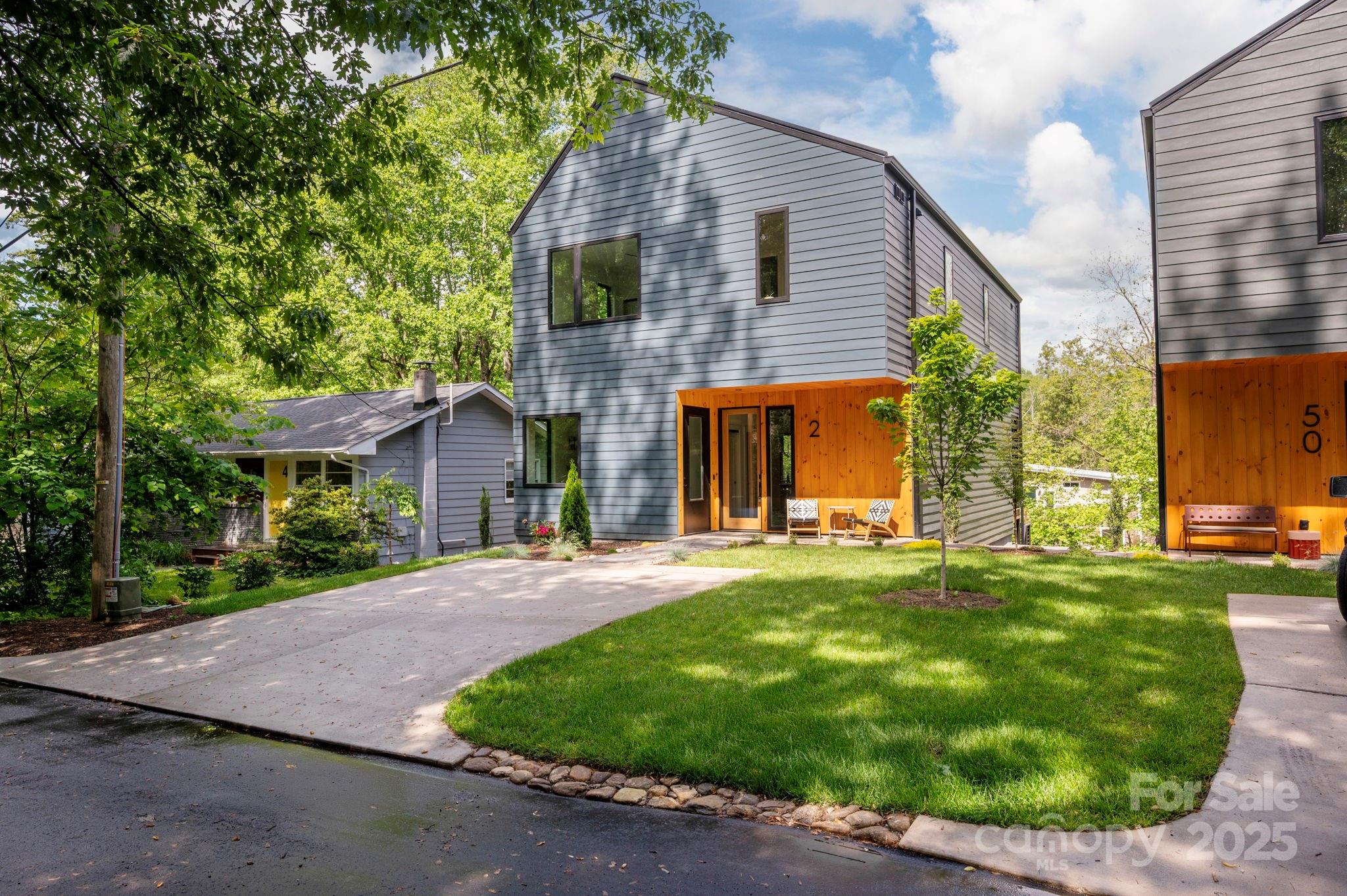 2 Davenport Place Asheville NC 28806