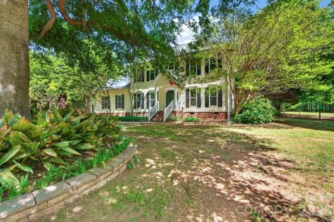 1820 Riva Ridge Court York SC 29745