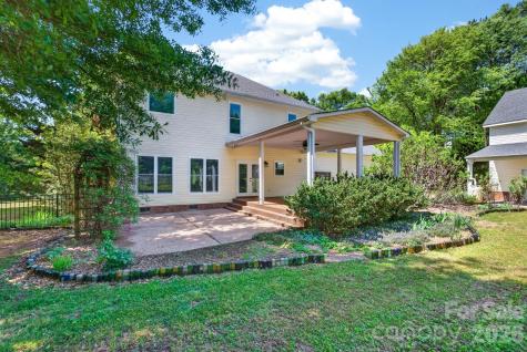 1820 Riva Ridge Court York SC 29745