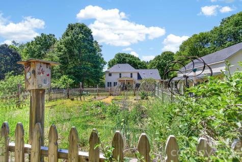 1820 Riva Ridge Court York SC 29745