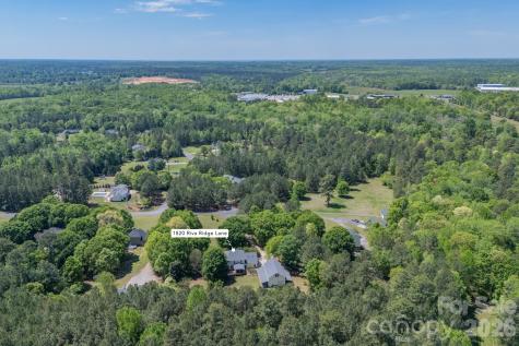 1820 Riva Ridge Court York SC 29745