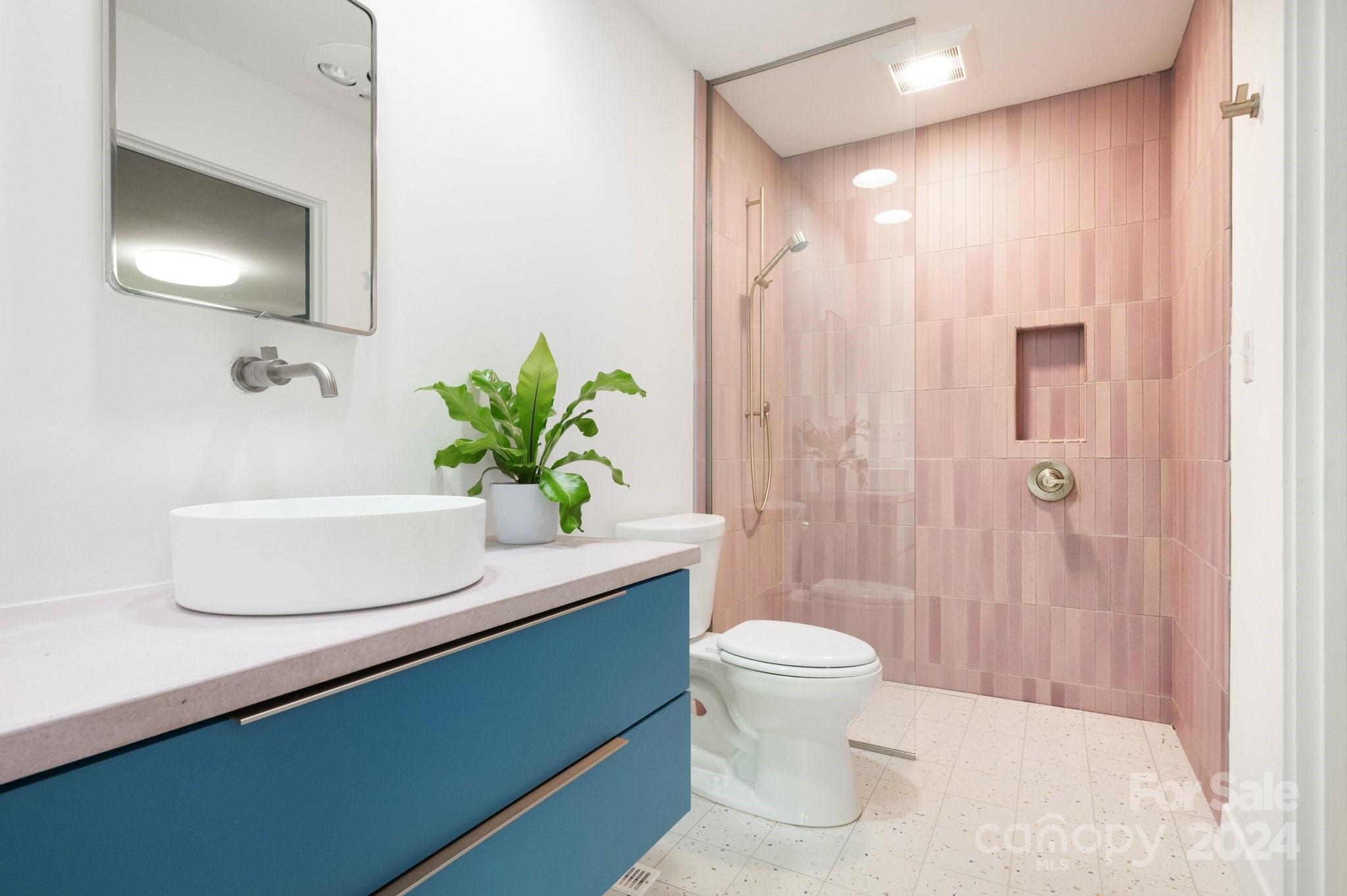 14 Saint Charles Place Asheville NC 28804