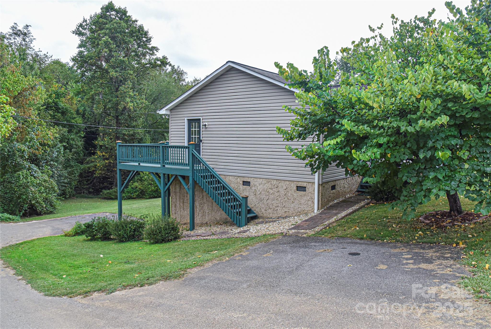 466 Onteora Boulevard Asheville NC 28803