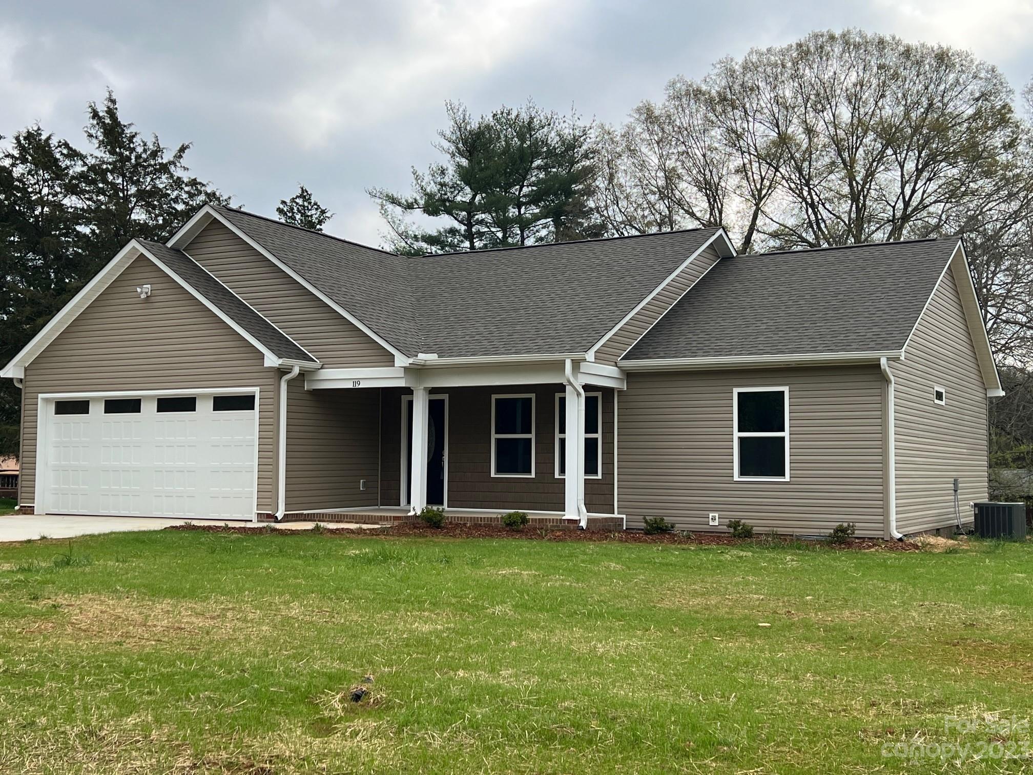 119 E Debbie Lane Statesville NC 28625