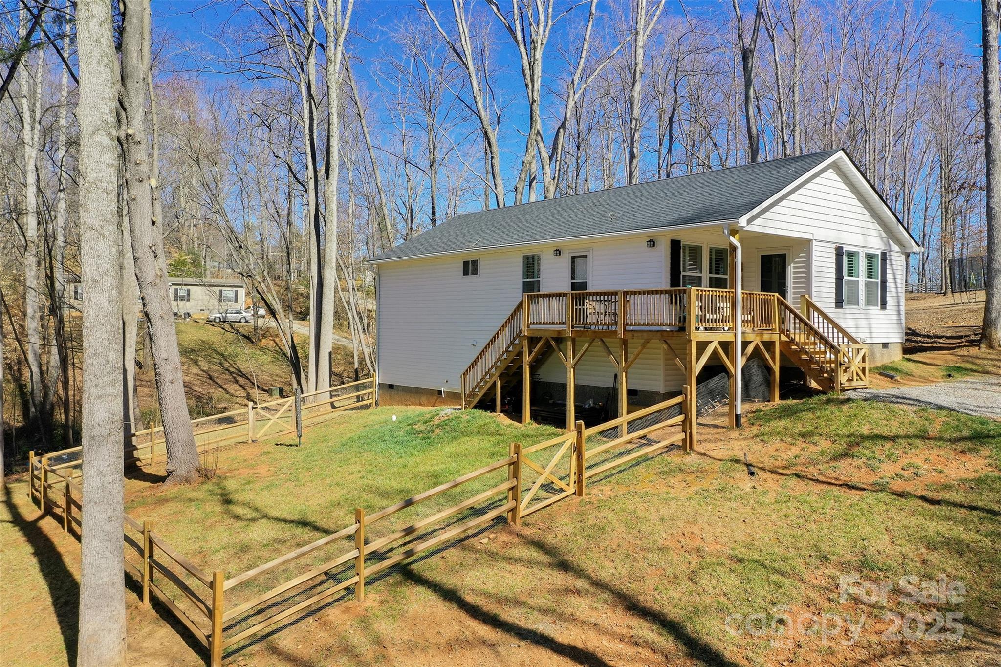 16 Spring Street Candler NC 28715