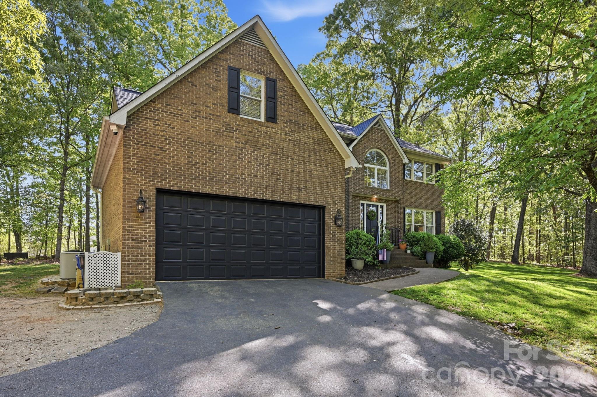 7319 Gilead Road Huntersville NC 28078