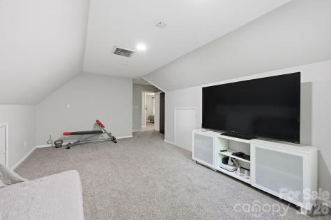 7319 Gilead Road Huntersville NC 28078