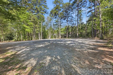 7319 Gilead Road Huntersville NC 28078