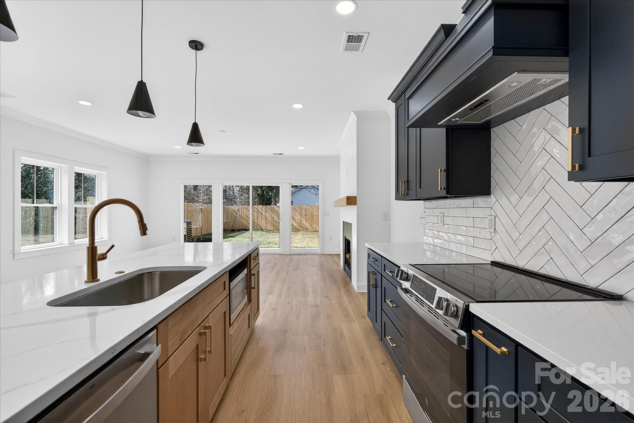 1804 Vinton Street Charlotte NC 28216