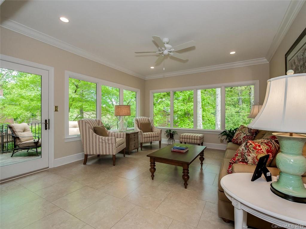 7411 Lawkins Lane Charlotte NC 28270