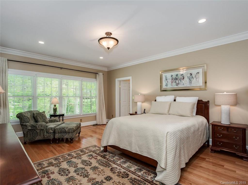 7411 Lawkins Lane Charlotte NC 28270