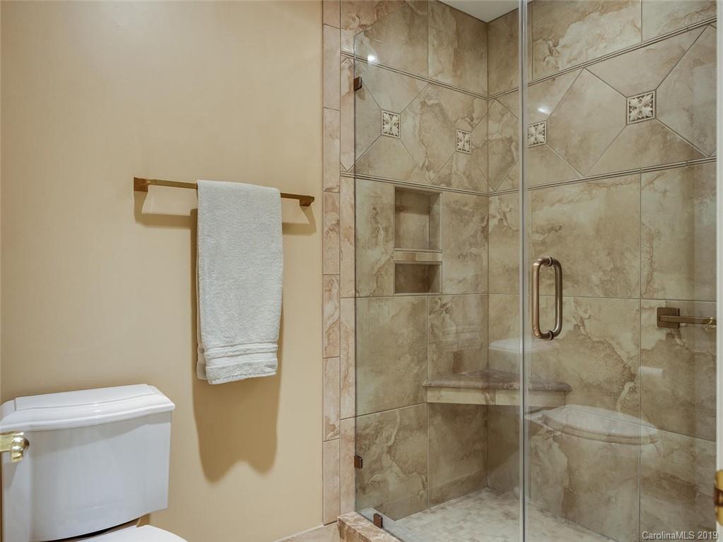 7411 Lawkins Lane Charlotte NC 28270