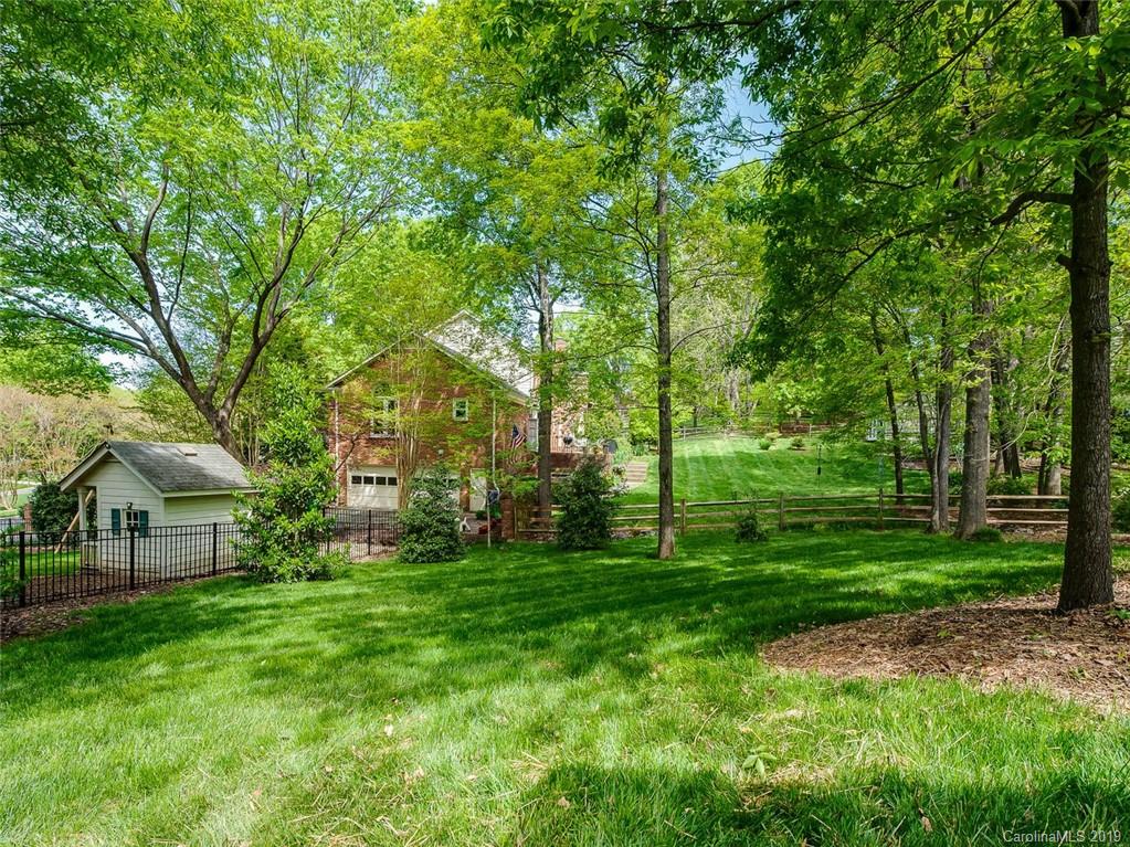 7411 Lawkins Lane Charlotte NC 28270