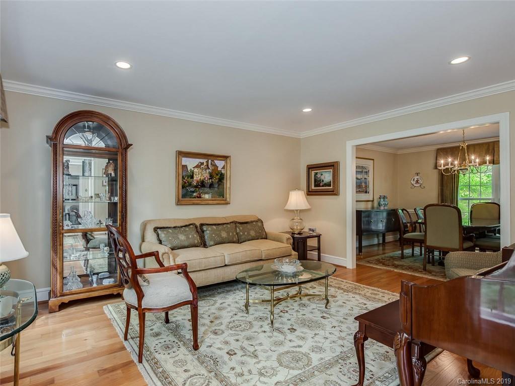 7411 Lawkins Lane Charlotte NC 28270