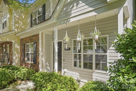 8170 Rudolph Road Charlotte NC 28216