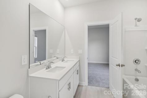 2457 Chartwell Street Stanley NC 28164