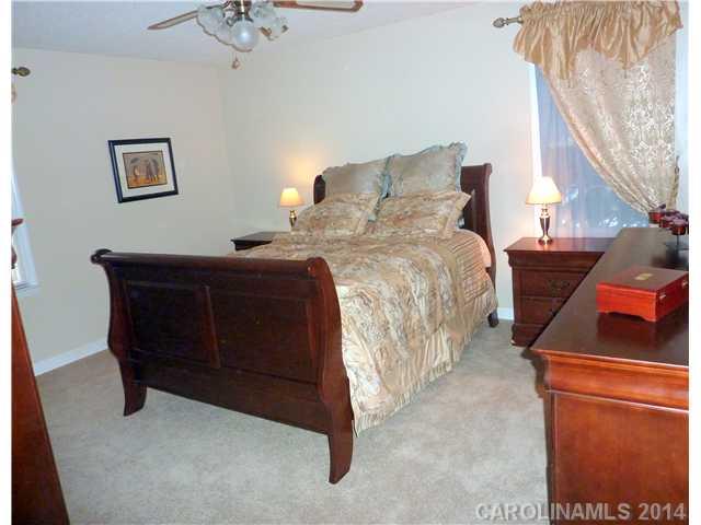 9423 Wood Ridge Drive Charlotte NC 28277