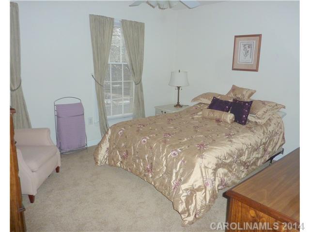 9423 Wood Ridge Drive Charlotte NC 28277
