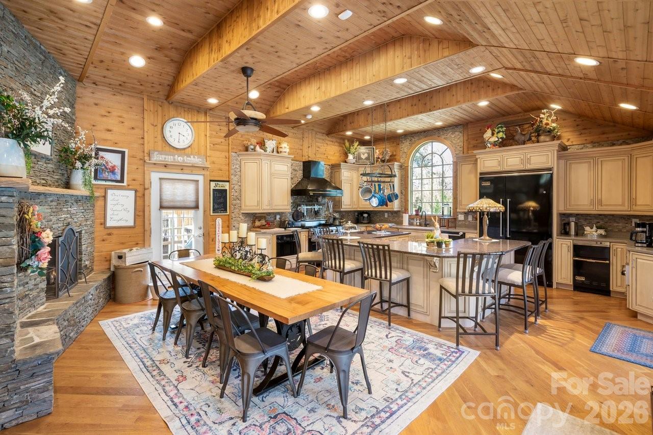 1307 Oakridge Farm Highway Mooresville NC 28115