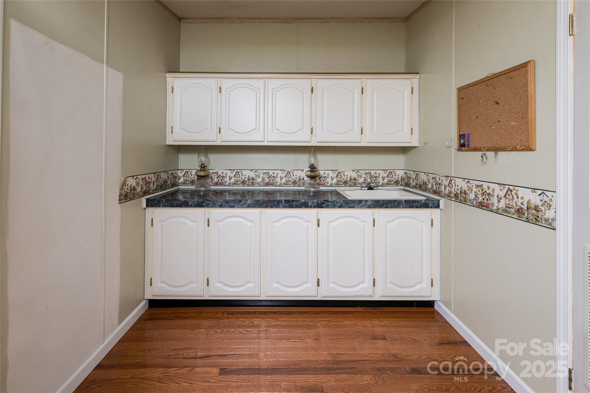 25 Elkins Branch Road Weaverville NC 28787