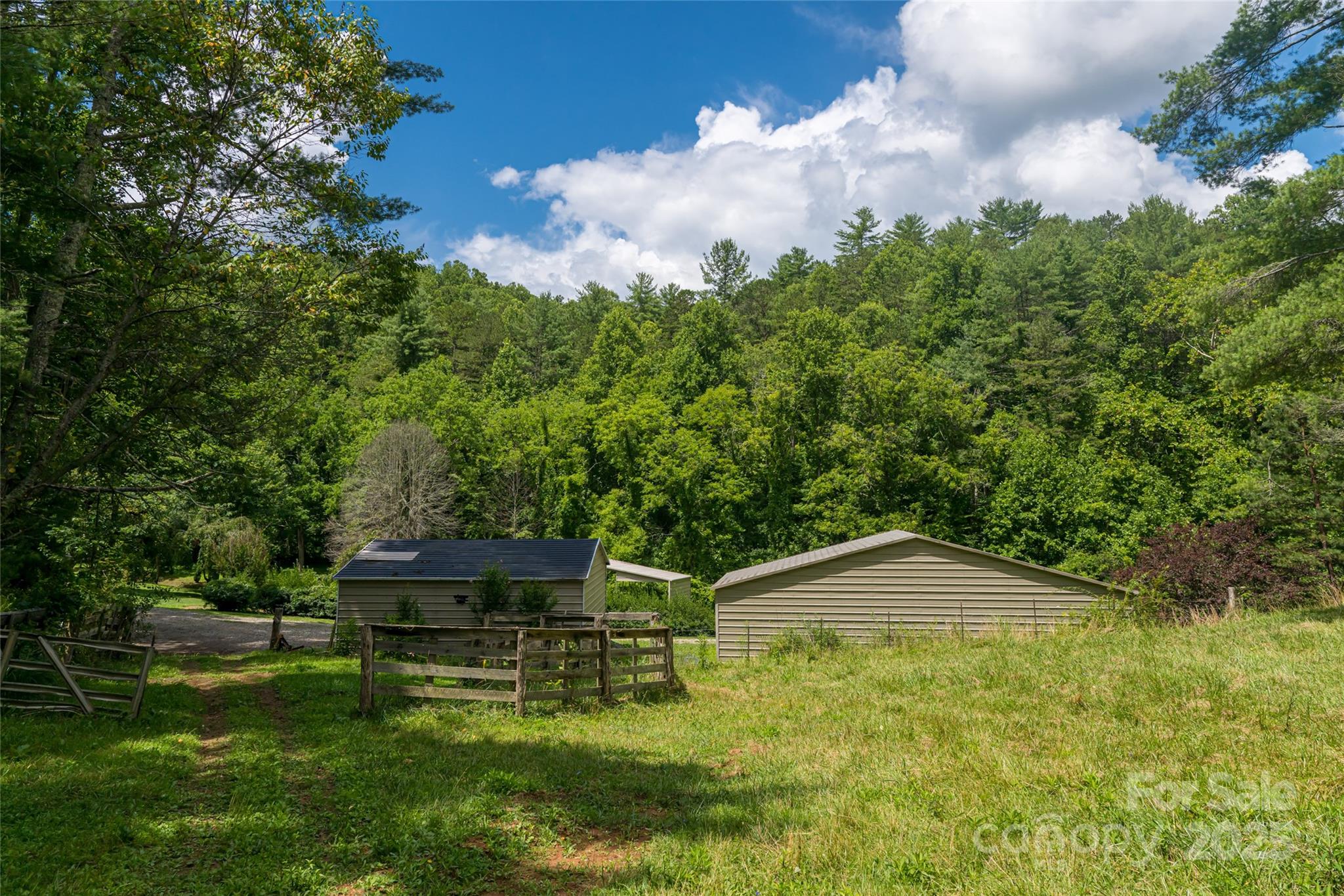 25 Elkins Branch Road Weaverville NC 28787