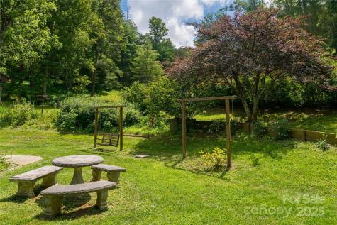 25 Elkins Branch Road Weaverville NC 28787