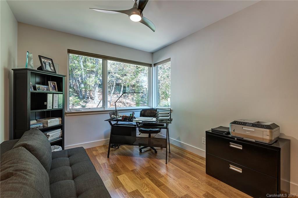 118 Lookout Drive Asheville NC 28804