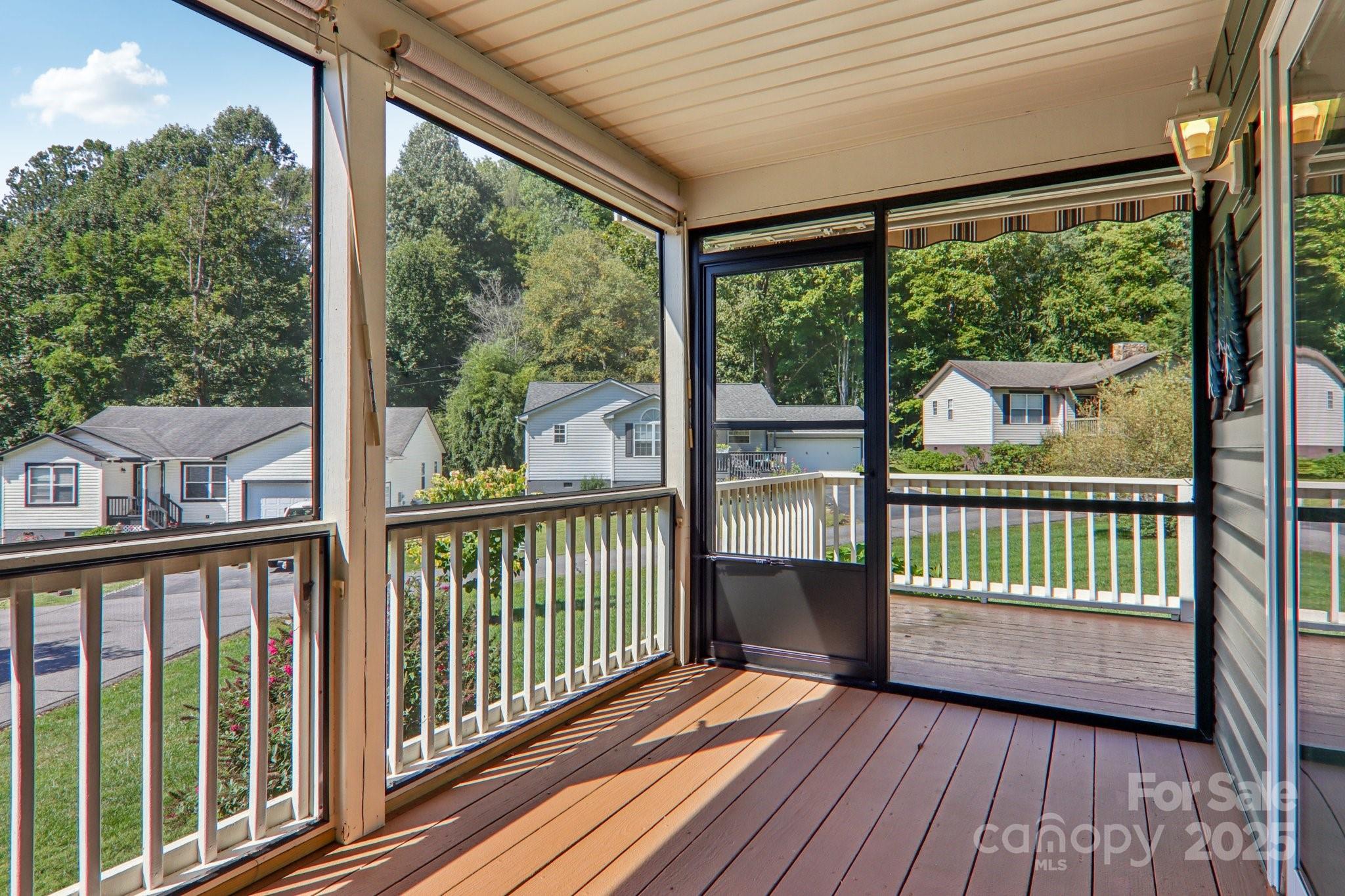 126 Pasco Loop Waynesville NC 28785
