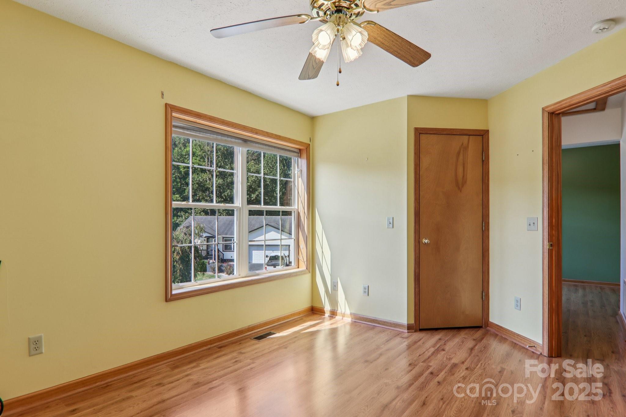 126 Pasco Loop Waynesville NC 28785