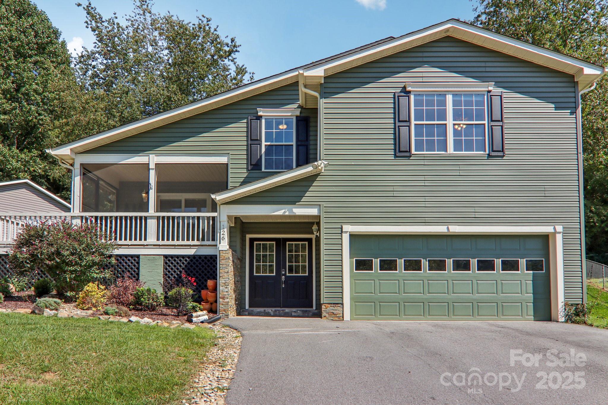 126 Pasco Loop Waynesville NC 28785