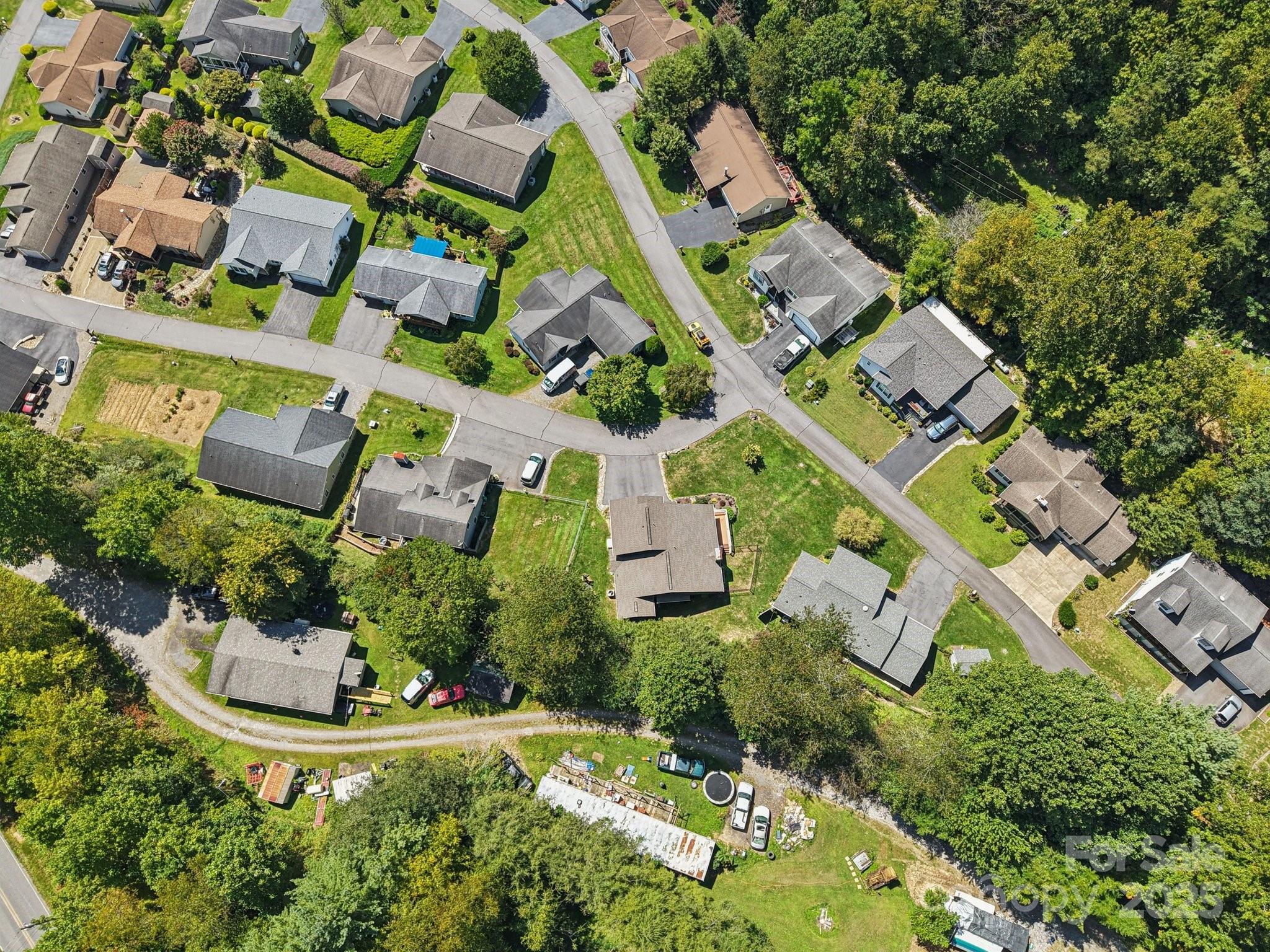 126 Pasco Loop Waynesville NC 28785
