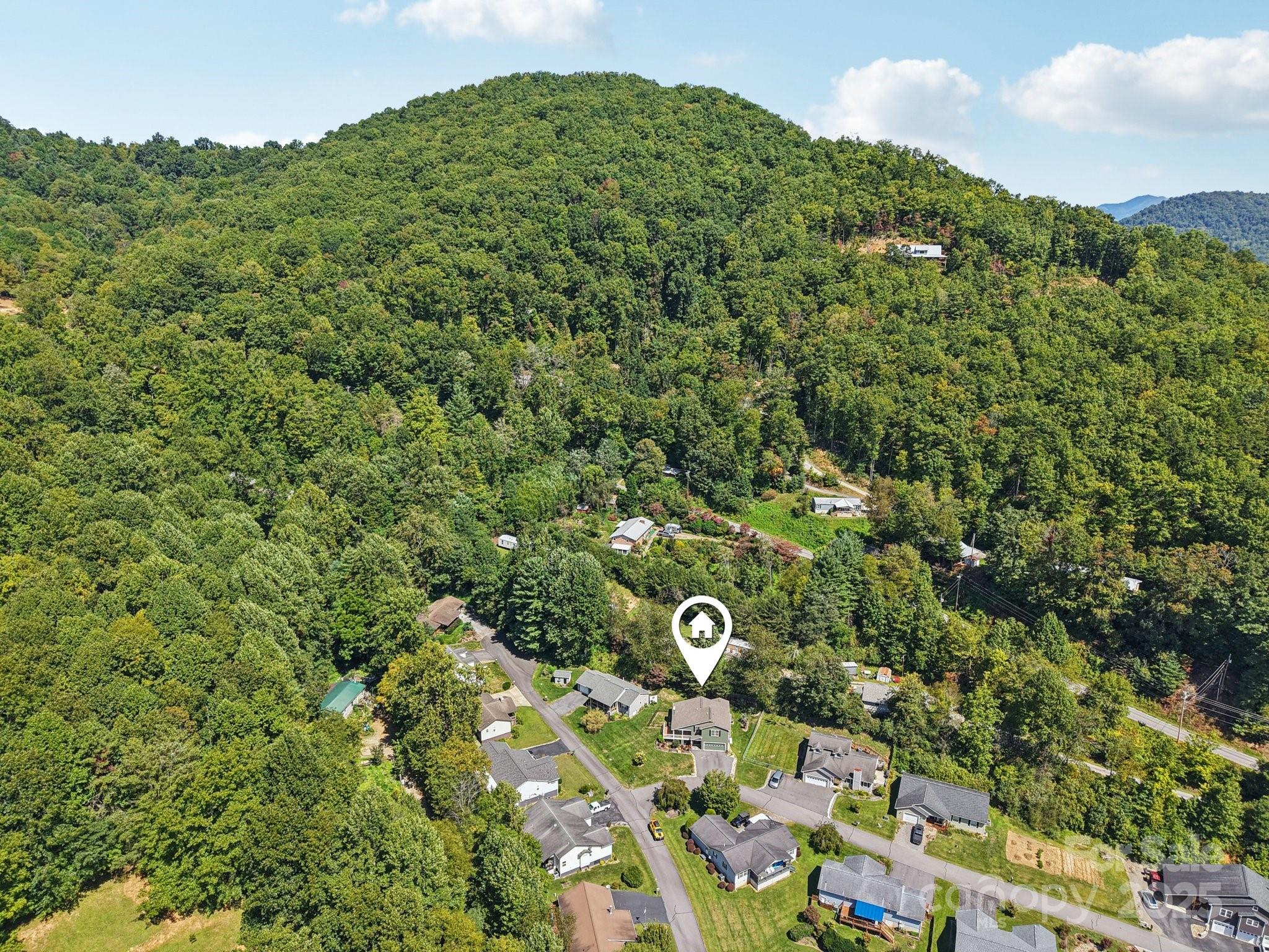 126 Pasco Loop Waynesville NC 28785