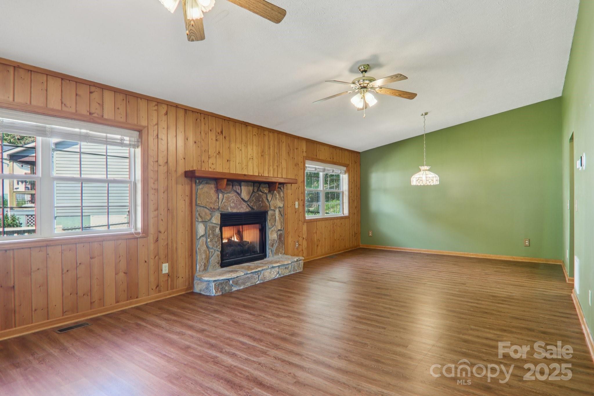 126 Pasco Loop Waynesville NC 28785