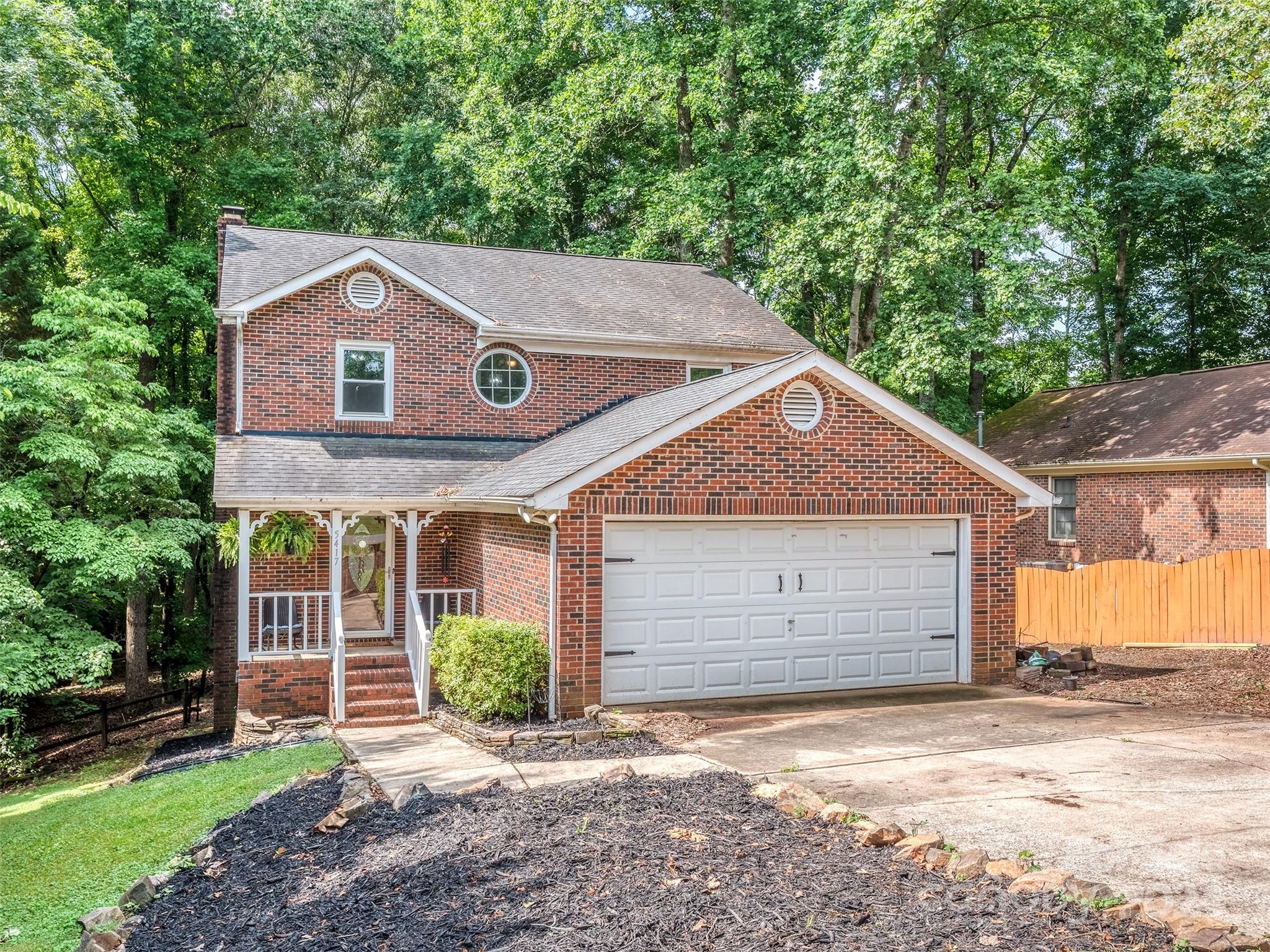 5417 Whittlington Drive Charlotte NC 28215