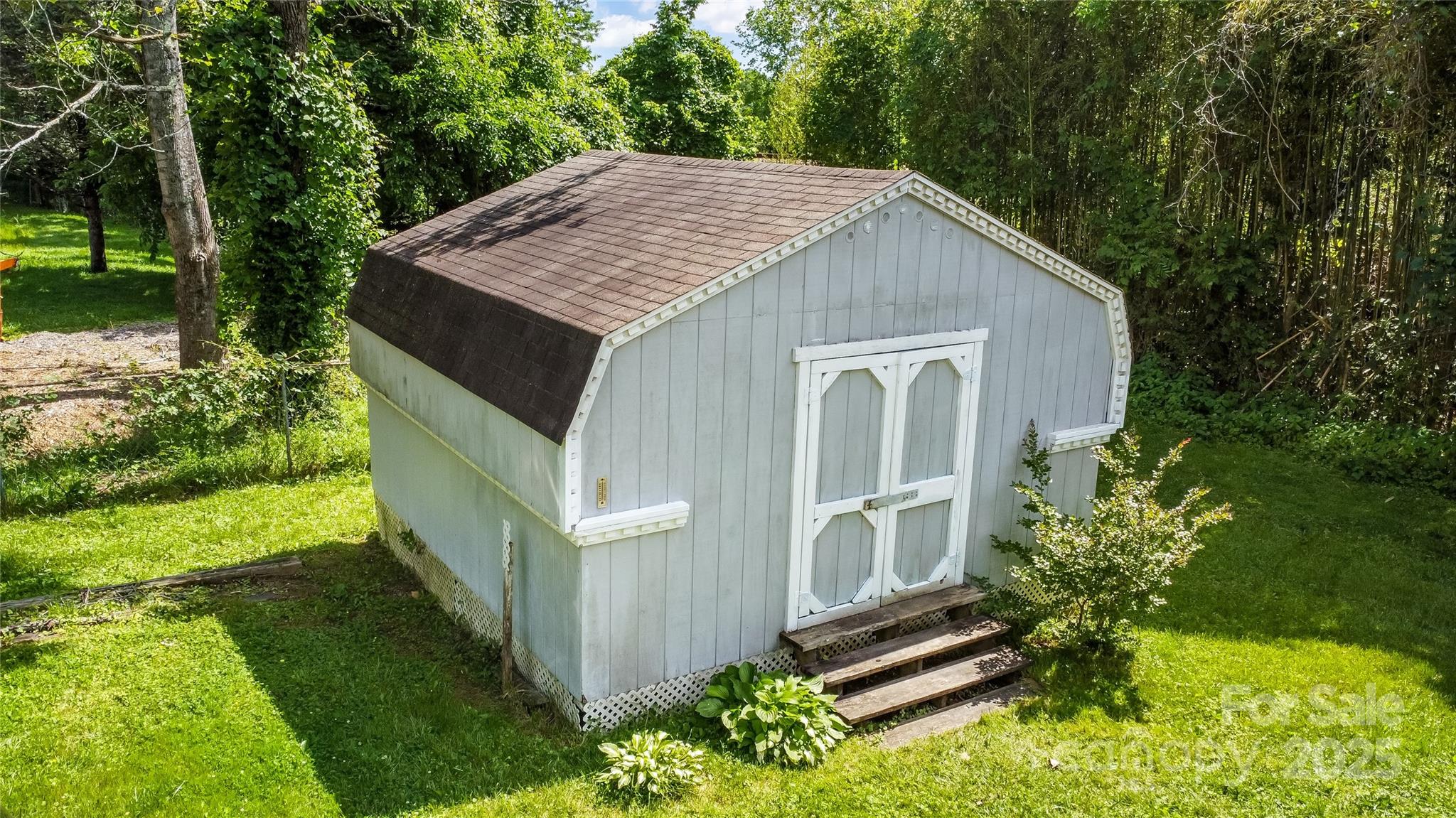 13 Rosscraggon Drive Asheville NC 28803