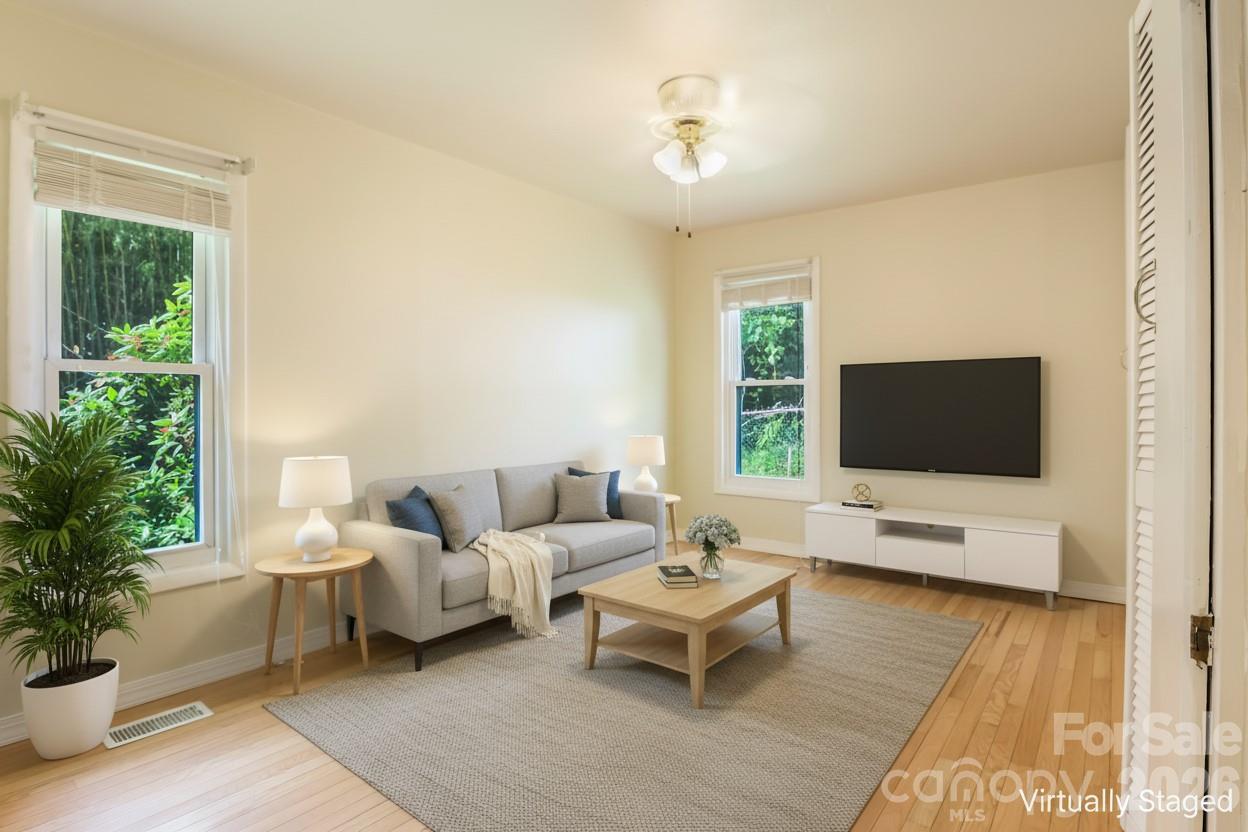 13 Rosscraggon Drive Asheville NC 28803