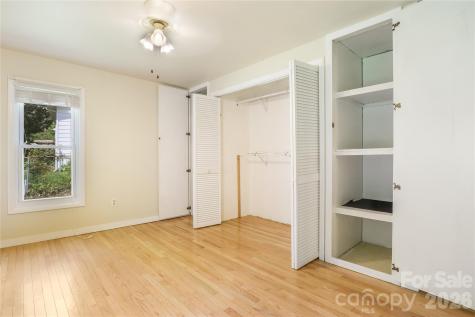 13 Rosscraggon Drive Asheville NC 28803