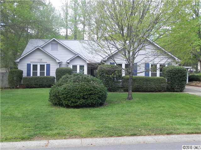 6535 Lantern Court Charlotte NC 28227