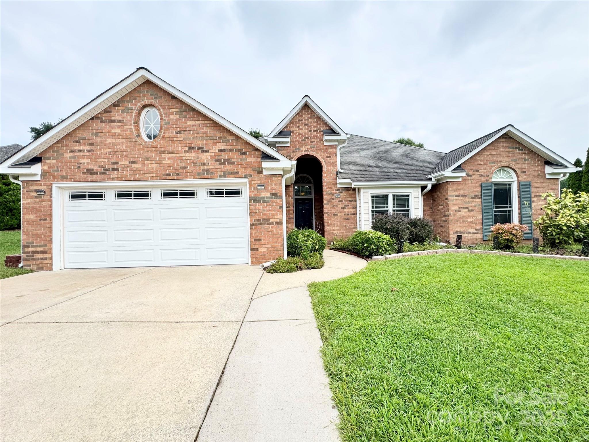 1254 Abbey Ridge Place NW Concord NC 28027