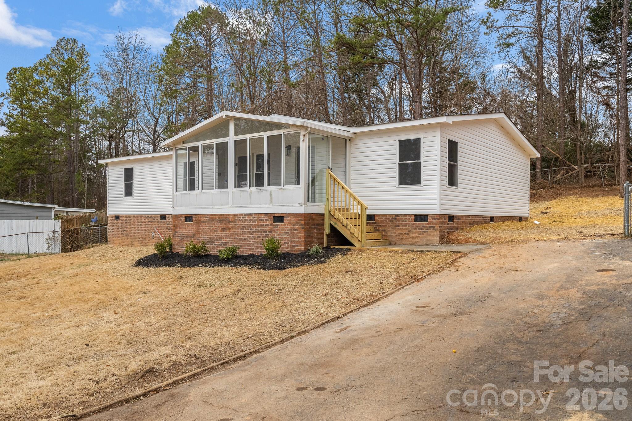 12332 Buxton Drive Pineville NC 28134