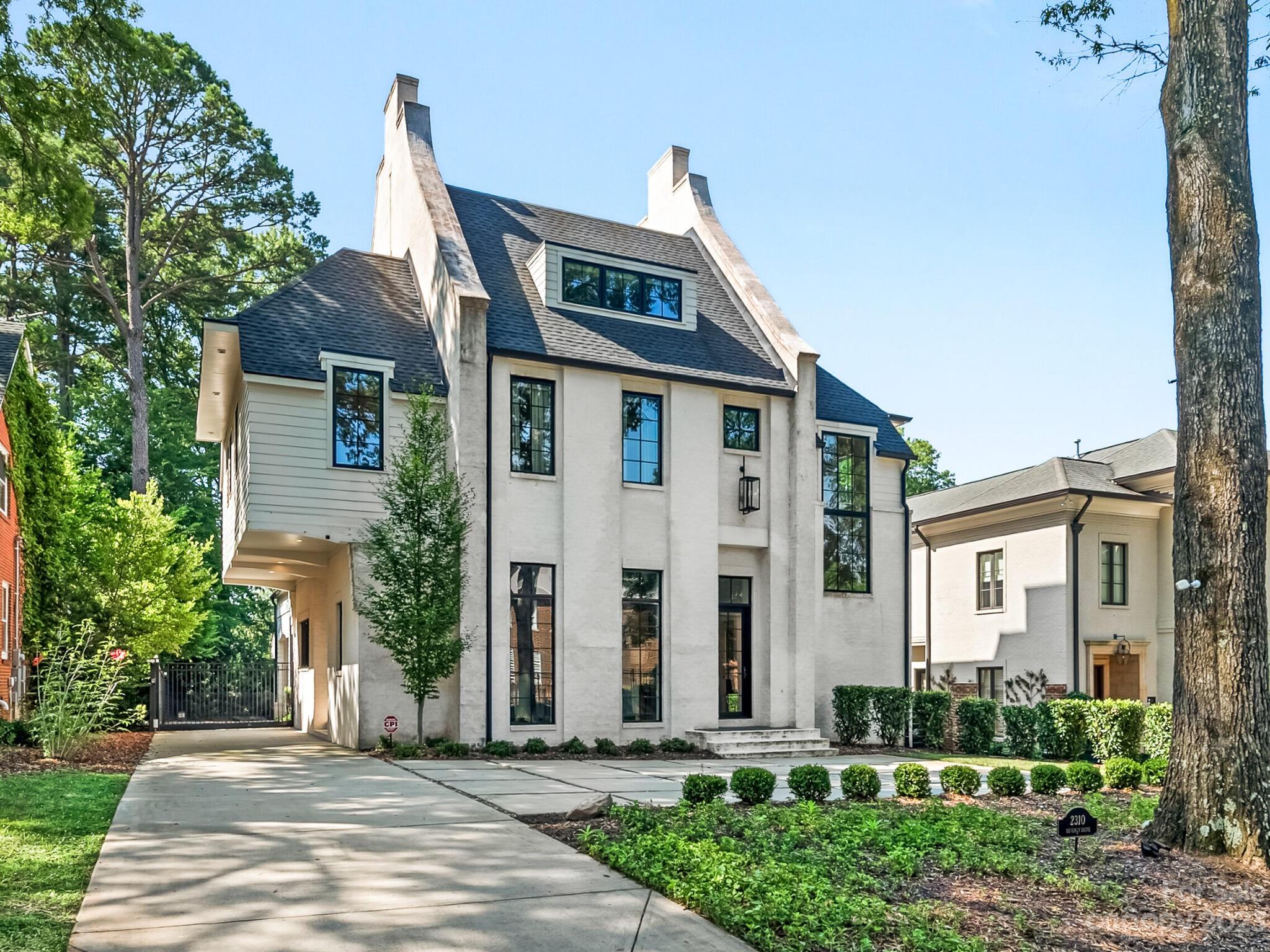 2310 Beverly Drive Charlotte NC 28207